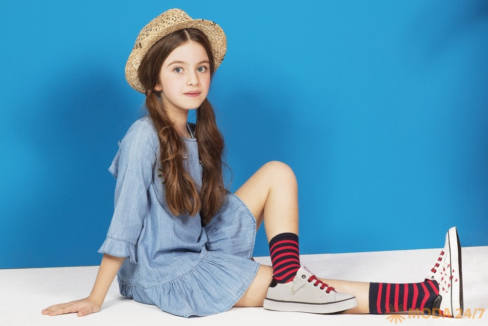 Коллекция для девочек GEOX Kids Junior Girl. В нее входит не только обувь, одежда, но и аксессуары.