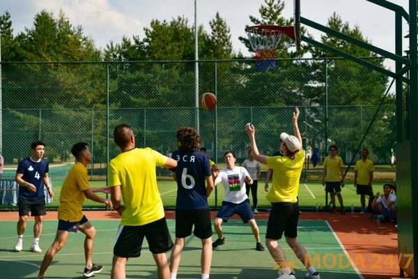 Летние дипломатические игры: баскетбол
