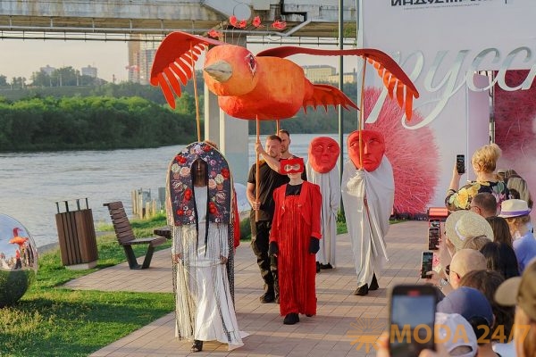 Вечерний показ «Сибирские бренды»